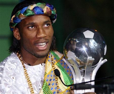 领先优势明显引发热议!,德罗巴在公牛比赛中战术调整上演精彩一战 领先优势明显引发热议!,德罗巴在公牛比赛中战术调整上演精彩一战