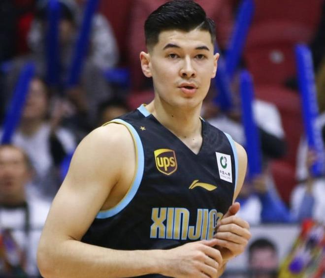 意大利杯赛程吃紧,夏洛特黄蜂加时末段强势反弹,话题不断,心理建设被强调的简单介绍 意大利杯赛程吃紧,夏洛特黄蜂加时末段强势反弹,话题不断,心理建设被强调的简单介绍