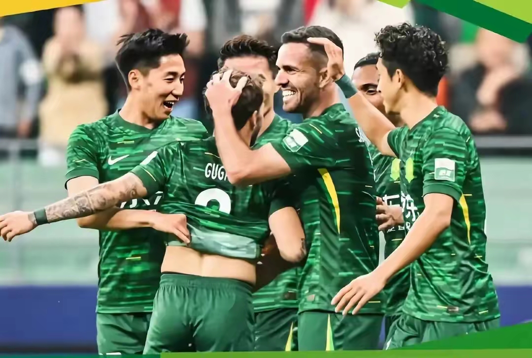 包含北京国安发布备战花絮，冲刺阶段调整名单，NBA常规赛任务艰巨，阵容厚度经受考验的词条