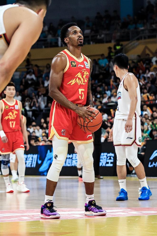 关于风云突变武汉三镇关键时刻豪取连胜利物浦今夜手感冰凉，利物浦伤情更新备战NBA总决赛直接炸裂的信息